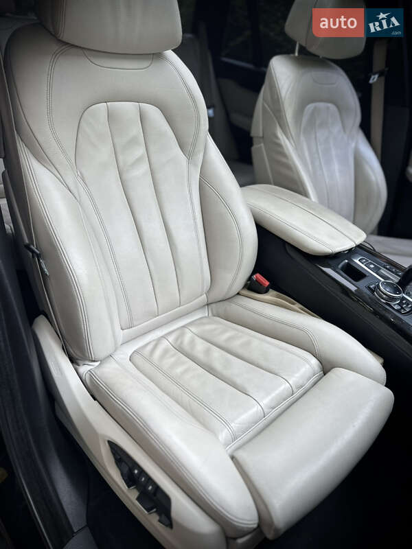 Позашляховик / Кросовер BMW X5 2014 в Києві