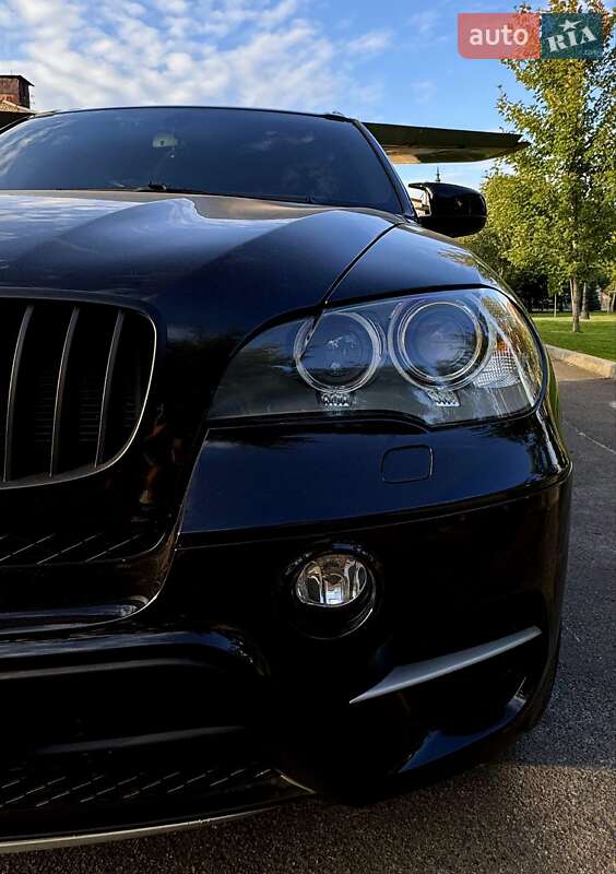 Внедорожник / Кроссовер BMW X5 2012 в Киеве