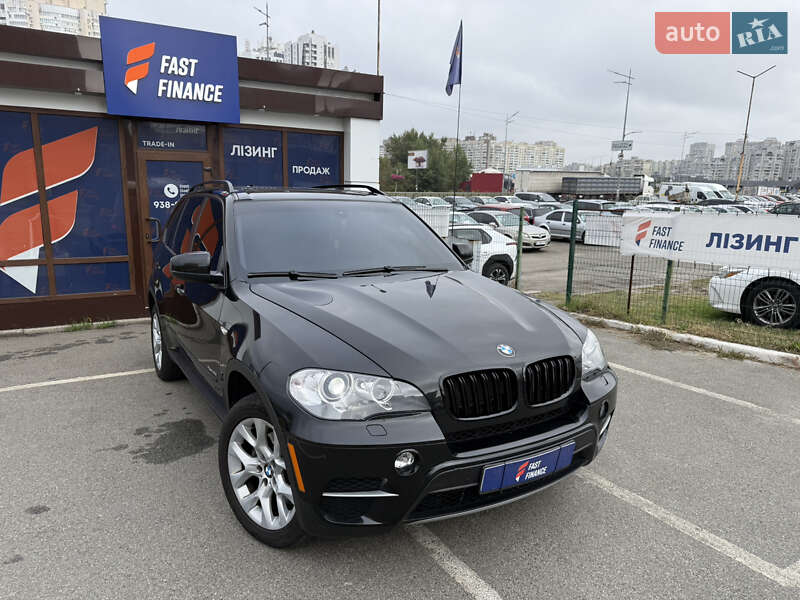 Позашляховик / Кросовер BMW X5 2011 в Києві