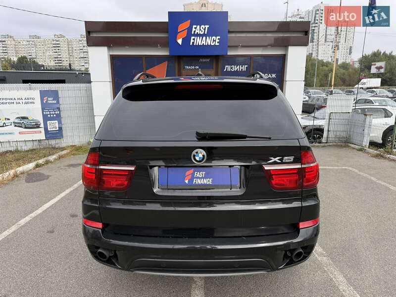 Позашляховик / Кросовер BMW X5 2011 в Києві