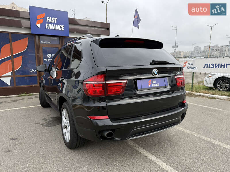 Позашляховик / Кросовер BMW X5 2011 в Києві