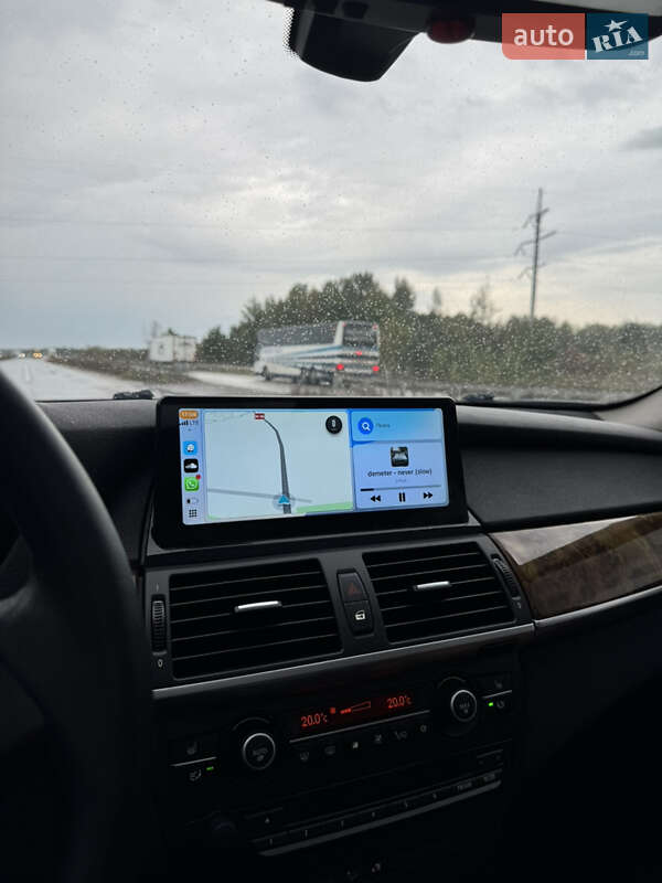 Внедорожник / Кроссовер BMW X5 2010 в Житомире