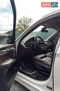 Внедорожник / Кроссовер BMW X5 2015 в Черновцах