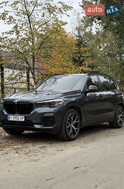 Внедорожник / Кроссовер BMW X5 2018 в Полтаве