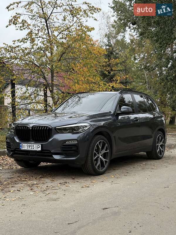 Внедорожник / Кроссовер BMW X5 2018 в Полтаве