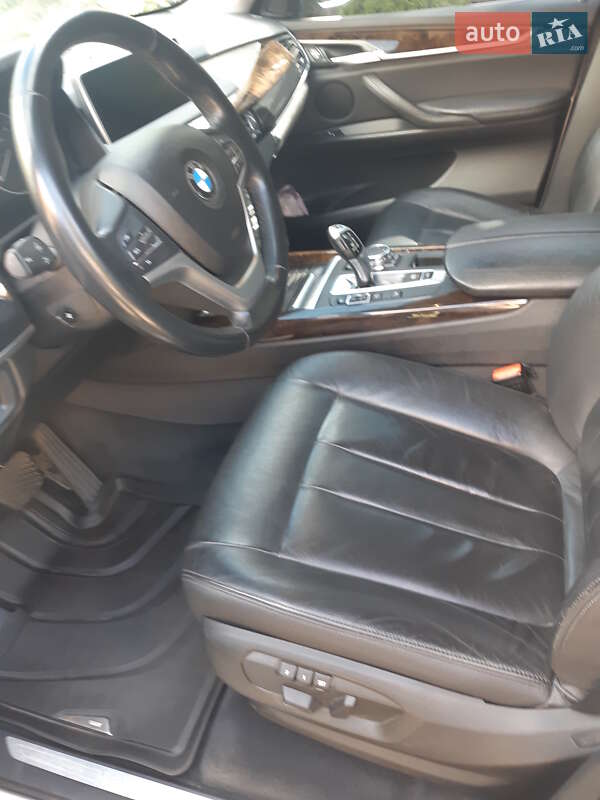 Позашляховик / Кросовер BMW X5 2015 в Запоріжжі