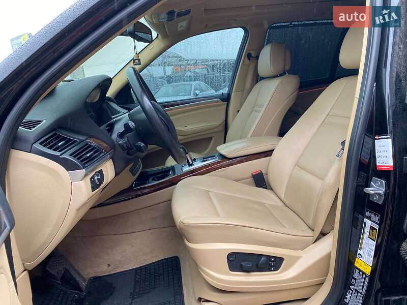 Позашляховик / Кросовер BMW X5 2013 в Львові фото 19 Позашляховик / Кросовер BMW X5 2013 в Львові