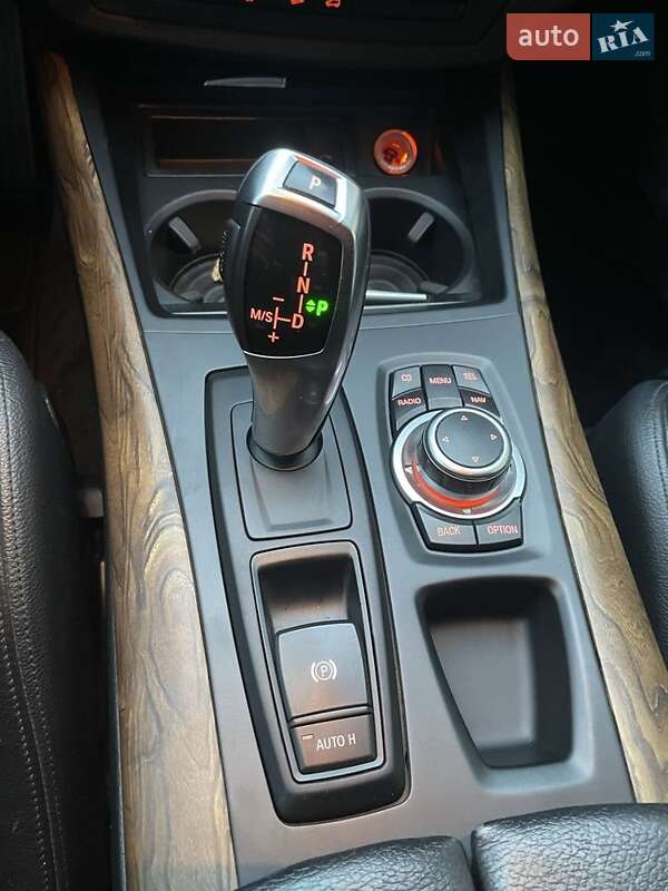 BMW X5 2011 BMW X5 2011