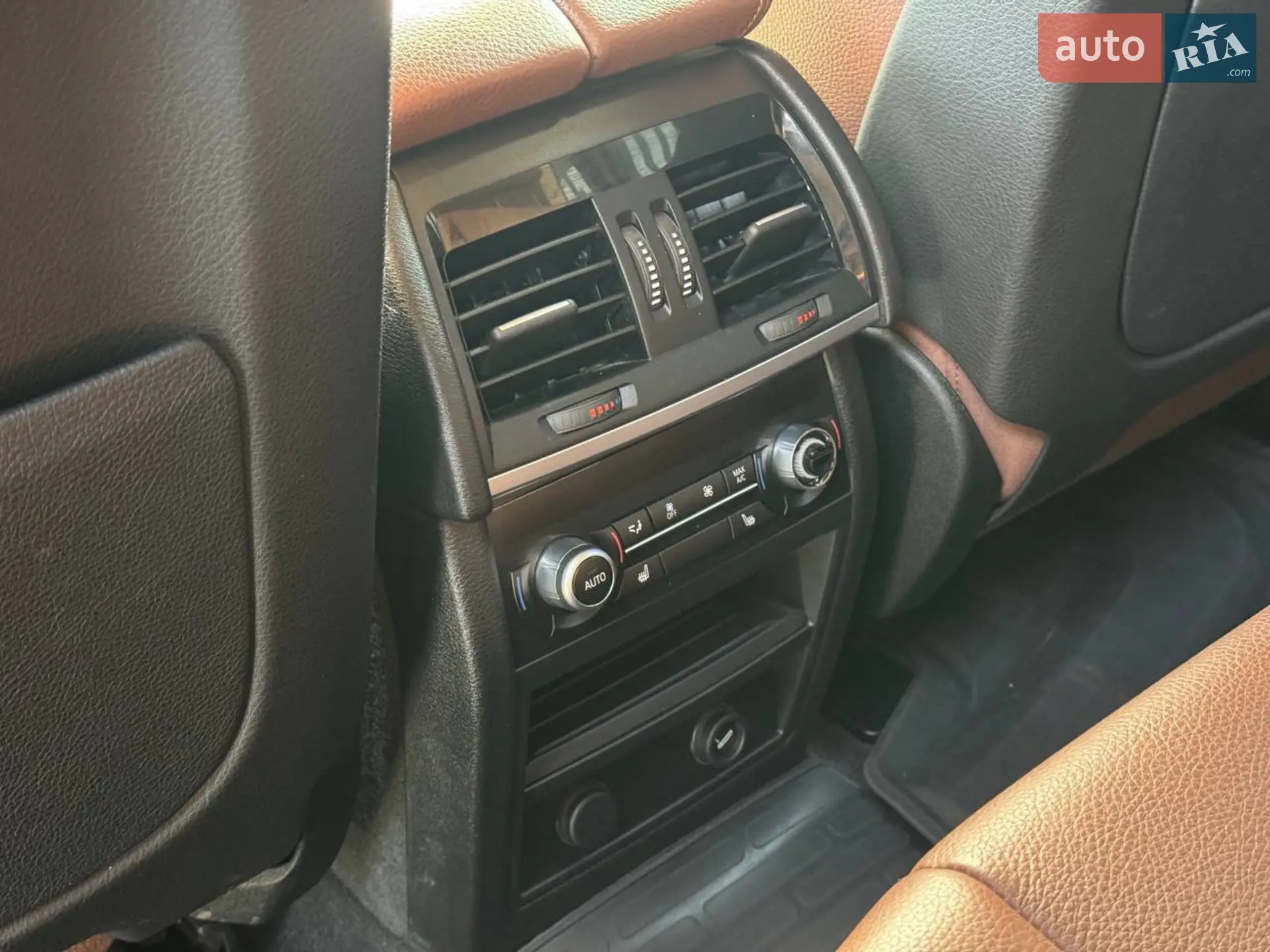 2015 BMW X5 - мініатюра 31