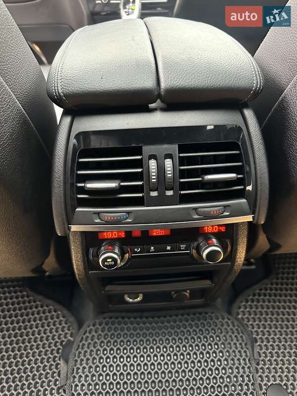 Внедорожник / Кроссовер BMW X5 2017 в Киеве