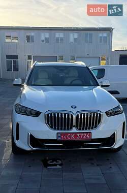 Внедорожник / Кроссовер BMW X5 2023 в Киеве