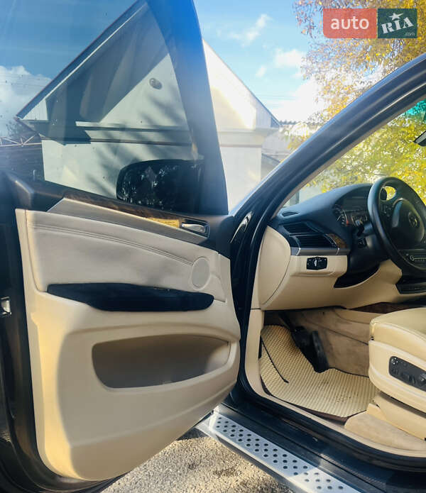 Внедорожник / Кроссовер BMW X5 2007 в Ивано-Франковске