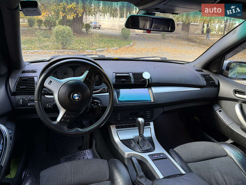 Позашляховик / Кросовер BMW X5 2003 в Кам'янському