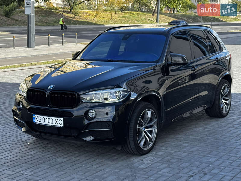 Позашляховик / Кросовер BMW X5 2015 в Дніпрі