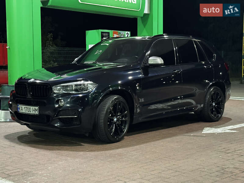 Позашляховик / Кросовер BMW X5 2015 в Києві