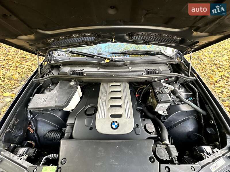 Внедорожник / Кроссовер BMW X5 2004 в Умани