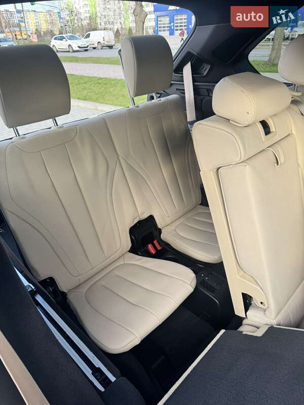 Внедорожник / Кроссовер BMW X5 2016 в Киеве