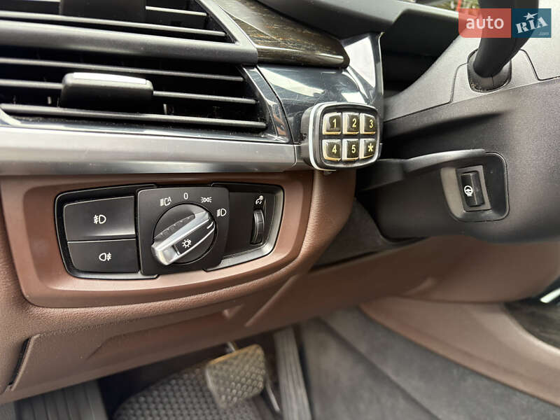 Позашляховик / Кросовер BMW X5 2015 в Києві