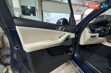 Внедорожник / Кроссовер BMW X5 2021 в 