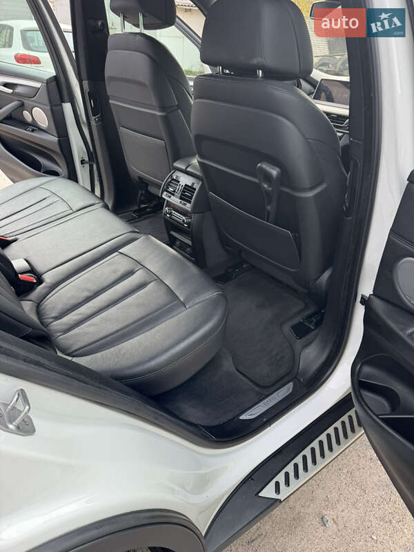 Позашляховик / Кросовер BMW X5 2016 в Житомирі фото 13 Позашляховик / Кросовер BMW X5 2016 в Житомирі