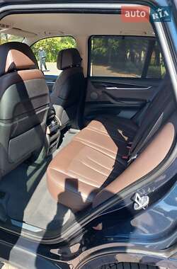 Внедорожник / Кроссовер BMW X5 2018 в 