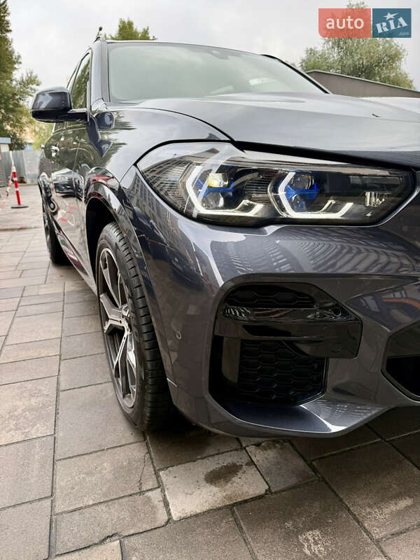 Внедорожник / Кроссовер BMW X5 2022 в Киеве