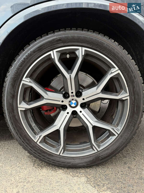 Внедорожник / Кроссовер BMW X5 2022 в Киеве