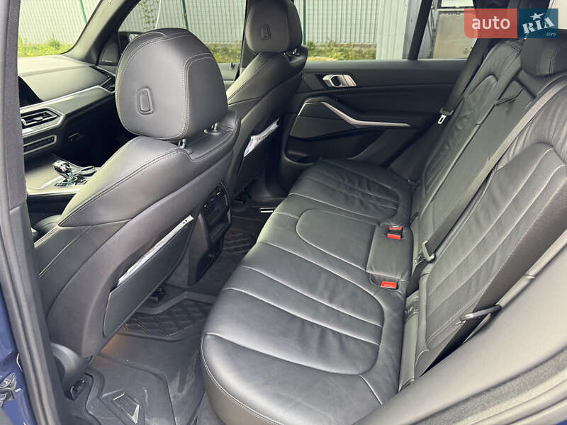 Внедорожник / Кроссовер BMW X5 2018 в Черновцах