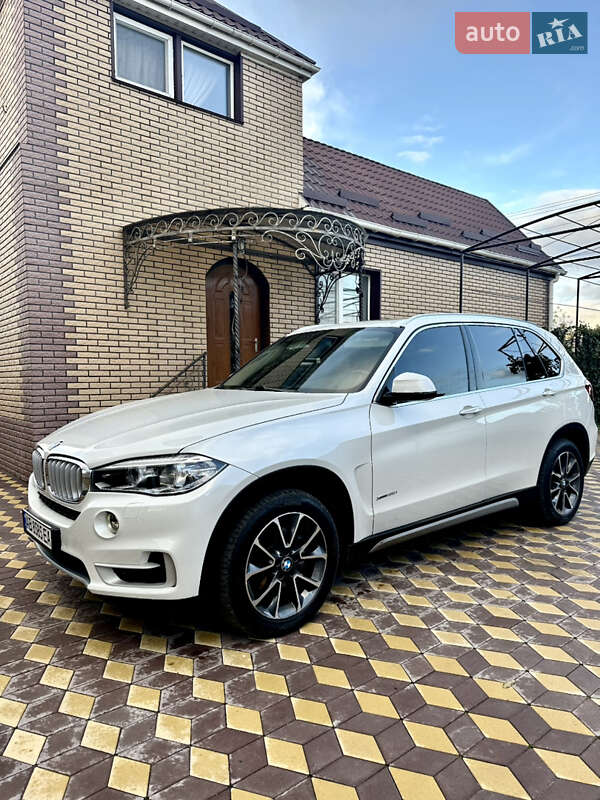 Внедорожник / Кроссовер BMW X5 2018 в Умани