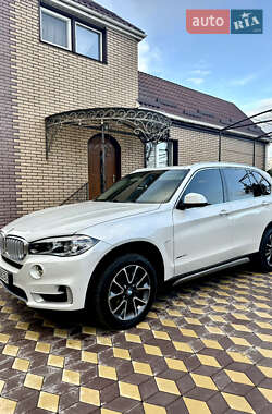 Внедорожник / Кроссовер BMW X5 2018 в 