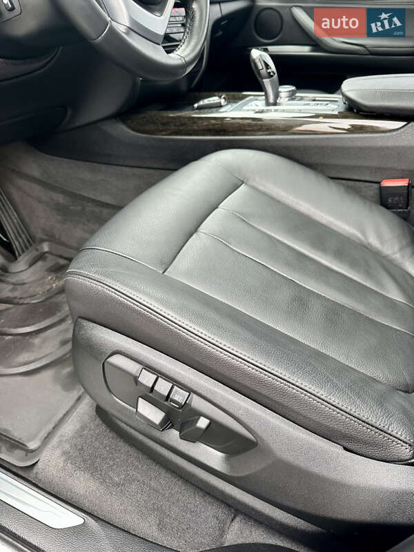 Внедорожник / Кроссовер BMW X5 2018 в Умани