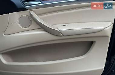 Внедорожник / Кроссовер BMW X5 2012 в 
