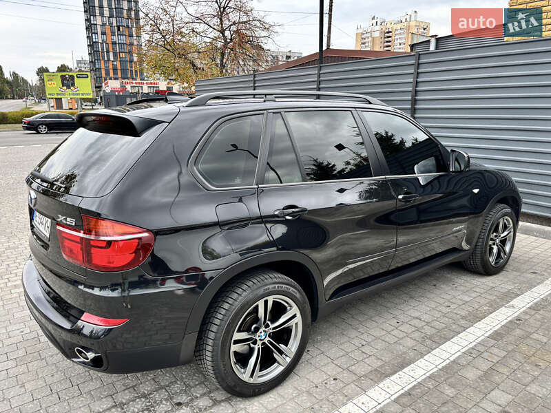 Позашляховик / Кросовер BMW X5 2012 в Запоріжжі