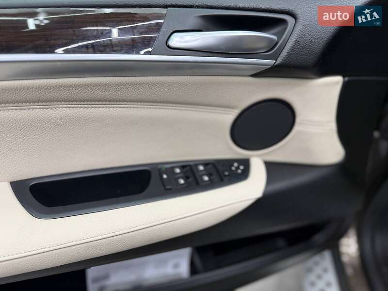 Внедорожник / Кроссовер BMW X5 2011 в Черновцах фото 26 Внедорожник / Кроссовер BMW X5 2011 в Черновцах