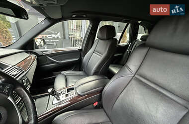 Позашляховик / Кросовер BMW X5 2010 в  фото 18 Позашляховик / Кросовер BMW X5 2010 в