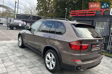 Позашляховик / Кросовер BMW X5 2010 в  фото 15 Позашляховик / Кросовер BMW X5 2010 в