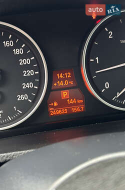 Позашляховик / Кросовер BMW X5 2010 в  фото 38 Позашляховик / Кросовер BMW X5 2010 в