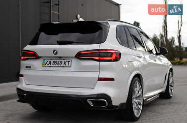 Внедорожник / Кроссовер BMW X5 2019 в 