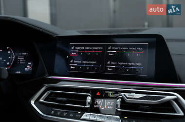 Внедорожник / Кроссовер BMW X5 2019 в 