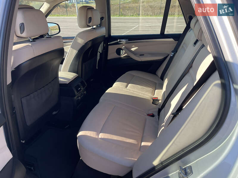 Внедорожник / Кроссовер BMW X5 2012 в Ровно фото 28 Внедорожник / Кроссовер BMW X5 2012 в Ровно