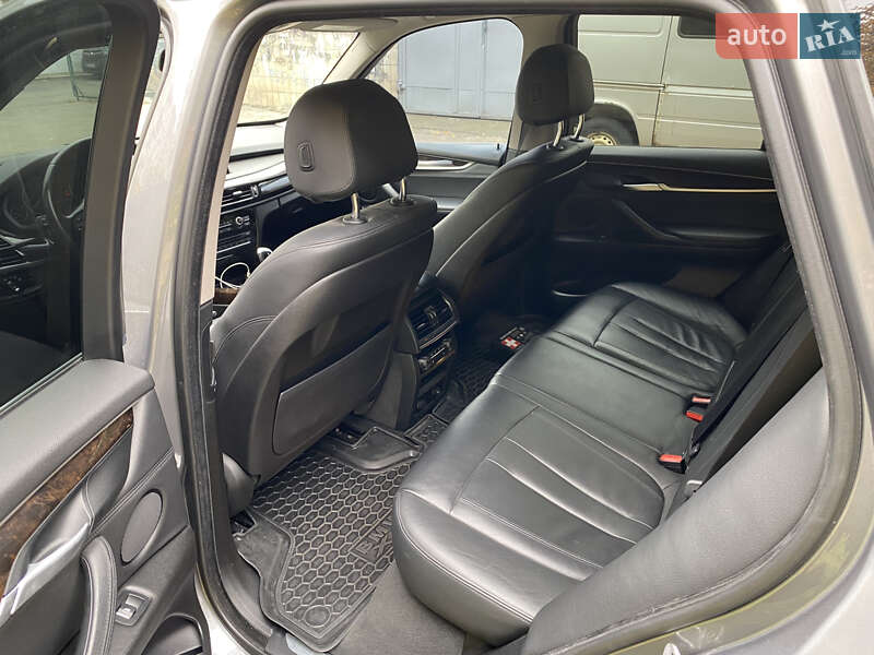 Внедорожник / Кроссовер BMW X5 2015 в Киеве фото 11 Внедорожник / Кроссовер BMW X5 2015 в Киеве