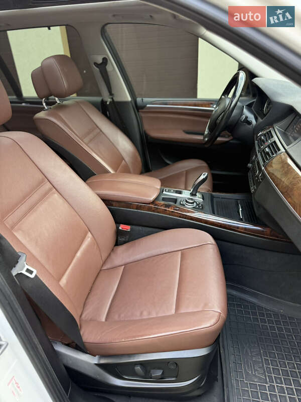 Внедорожник / Кроссовер BMW X5 2012 в Хмельницком фото 16 Внедорожник / Кроссовер BMW X5 2012 в Хмельницком