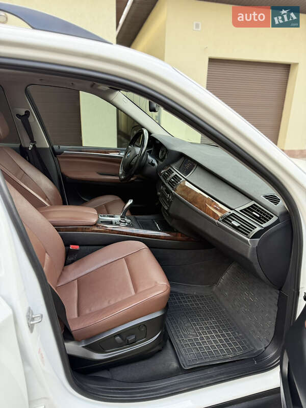 Внедорожник / Кроссовер BMW X5 2012 в Хмельницком фото 20 Внедорожник / Кроссовер BMW X5 2012 в Хмельницком