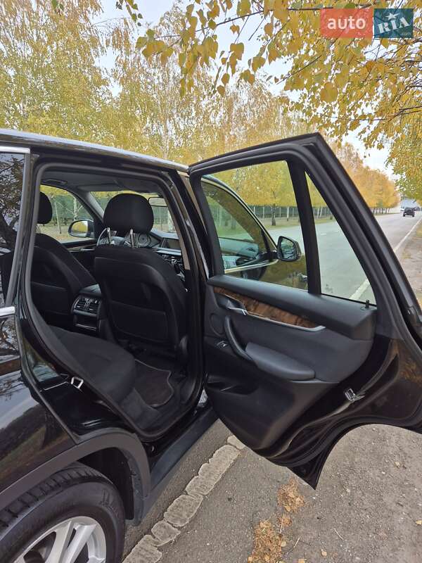 Внедорожник / Кроссовер BMW X5 2015 в Днепре фото 10 Внедорожник / Кроссовер BMW X5 2015 в Днепре