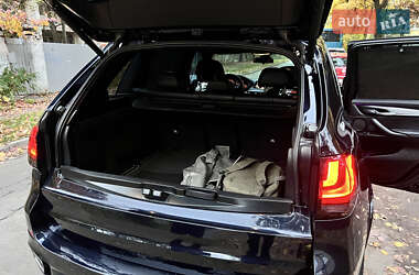 Внедорожник / Кроссовер BMW X5 2014 в 