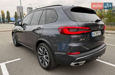 Внедорожник / Кроссовер BMW X5 2018 в 