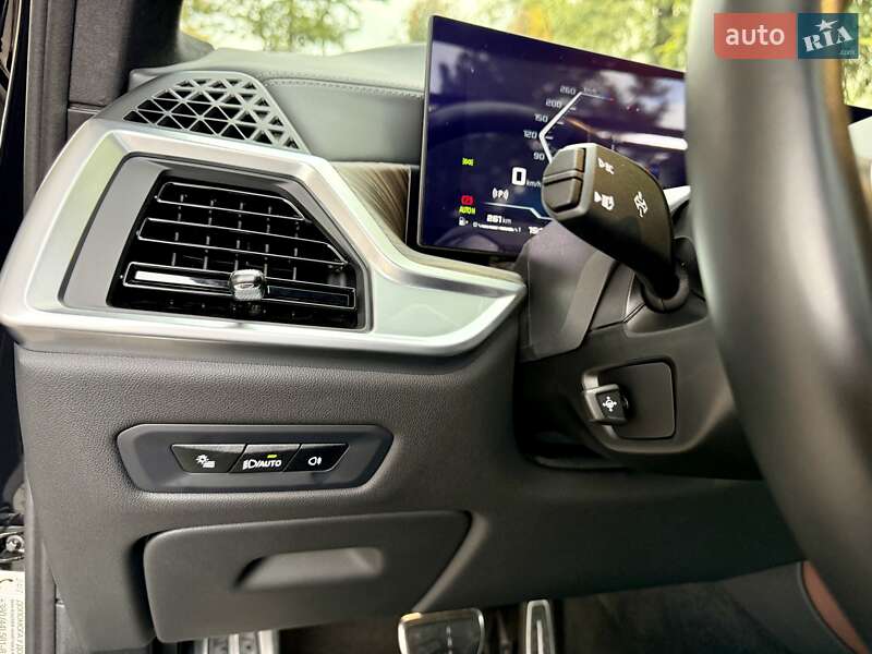 Внедорожник / Кроссовер BMW X5 2024 в Днепре