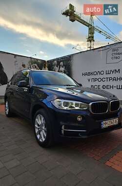 Внедорожник / Кроссовер BMW X5 2015 в 
