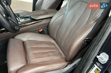 Внедорожник / Кроссовер BMW X5 2015 в 