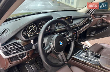 Внедорожник / Кроссовер BMW X5 2015 в 